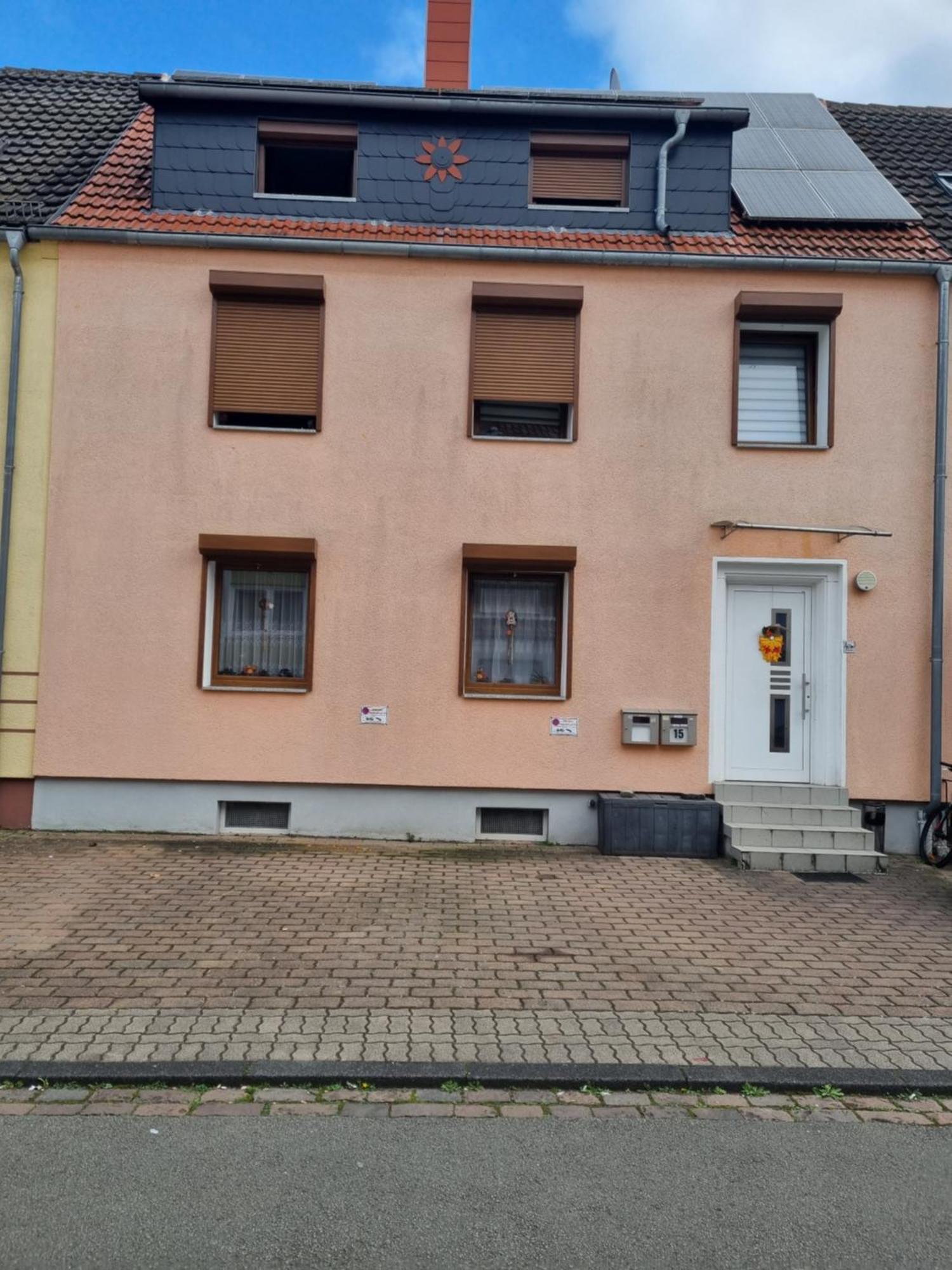 Pension Parga Kaiserslautern Luaran gambar